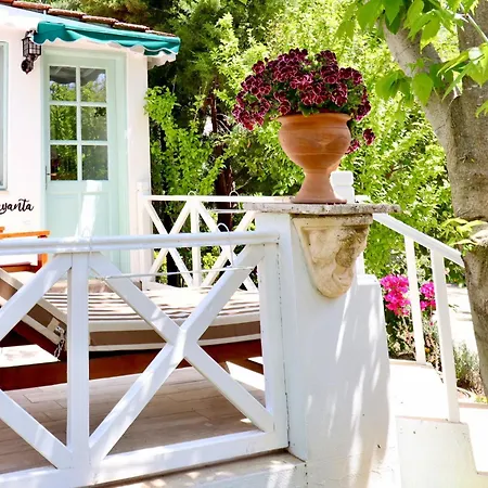 Kemerbag 29 12 Yas Uestue (adults Only) Bed and Breakfast 4*
