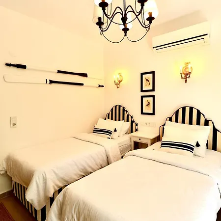 Kemerbag 29 12 Yas Uestue (adults Only) Bed and Breakfast